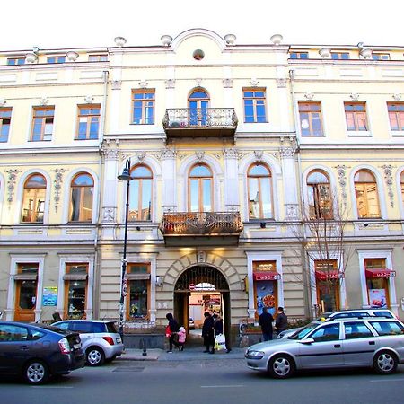 Family Apartments Tbilisi ภายนอก รูปภาพ